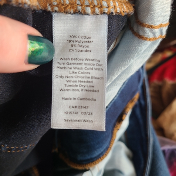 Talbots Barely Boot Fit Classic Blue Jeans - Picture 6 of 6